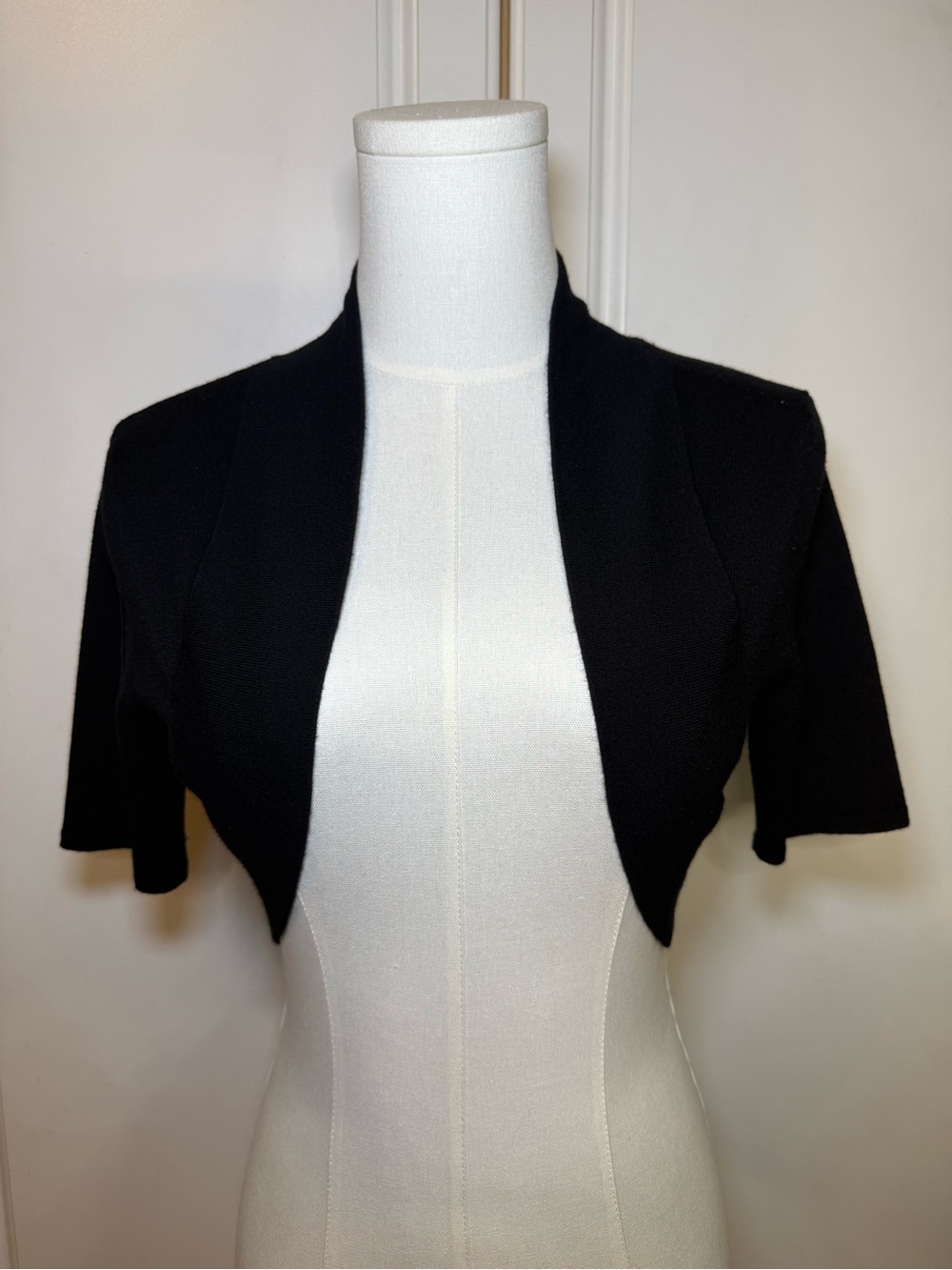 Donna Ricco New York Black Cropped Bolero Shrug Cardigan Petite Medium